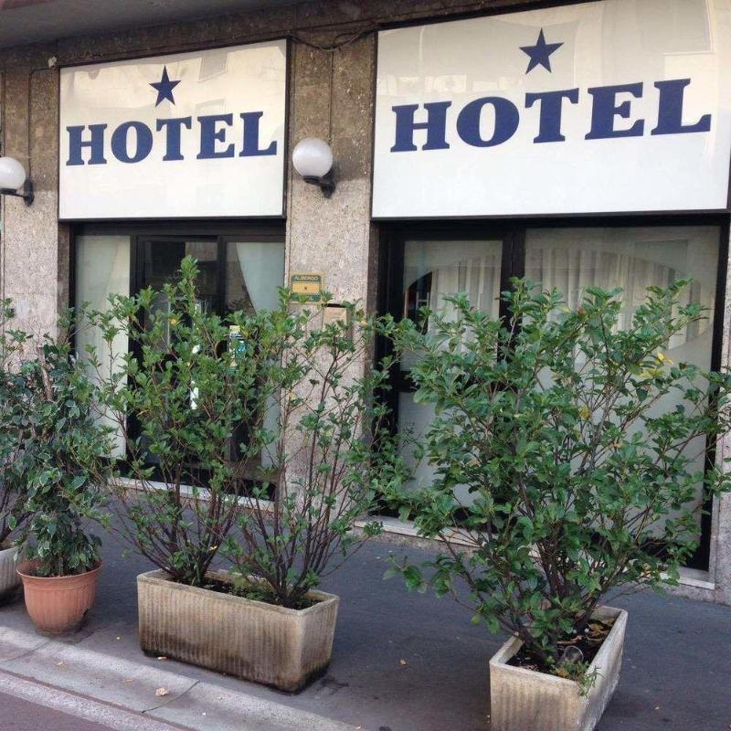 Hotel Salus Mailand Exterior foto